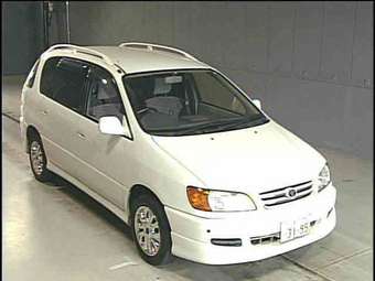 1998 Toyota Ipsum