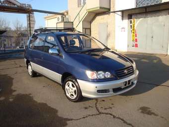 1998 Toyota Ipsum