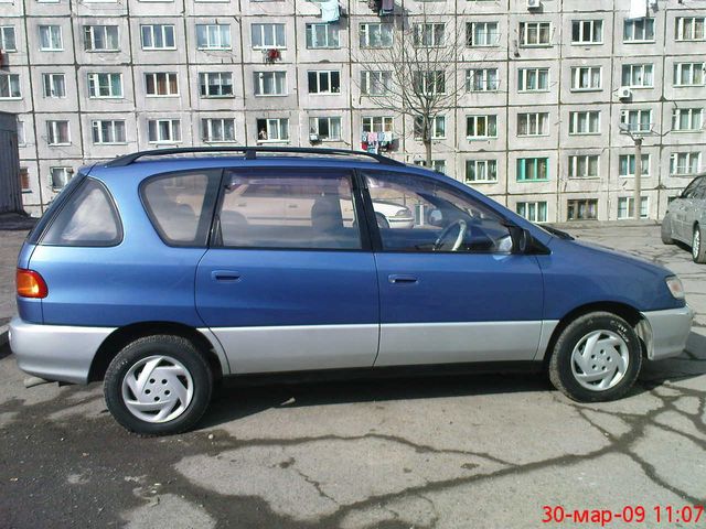 1998 Toyota Ipsum