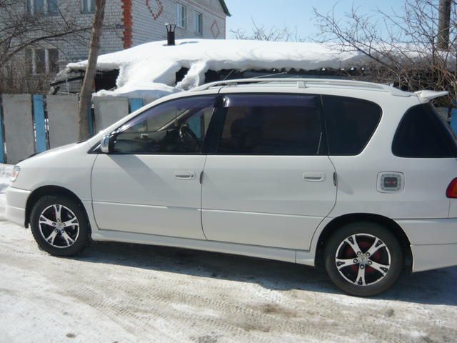 1998 Toyota Ipsum