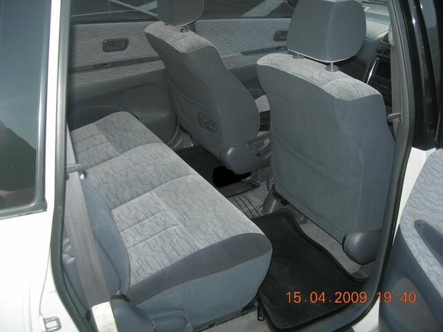 1998 Toyota Ipsum