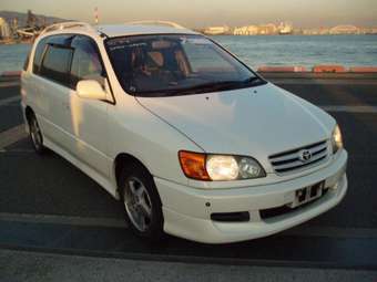 1998 Toyota Ipsum