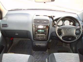 Toyota Ipsum