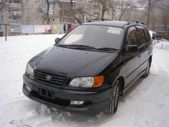 1998 Toyota Ipsum