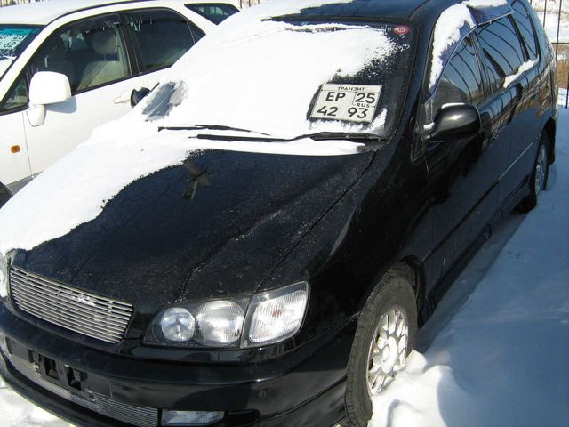 1998 Toyota Ipsum