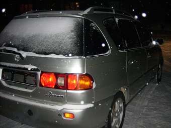 1998 Toyota Ipsum