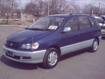 1998 Toyota Ipsum