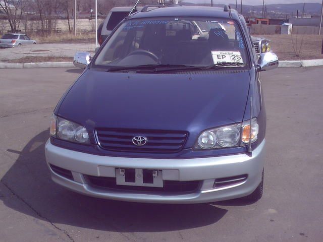 1998 Toyota Ipsum