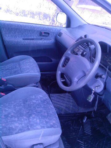 1998 Toyota Ipsum
