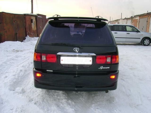 1998 Toyota Ipsum