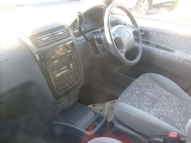 1998 Toyota Ipsum