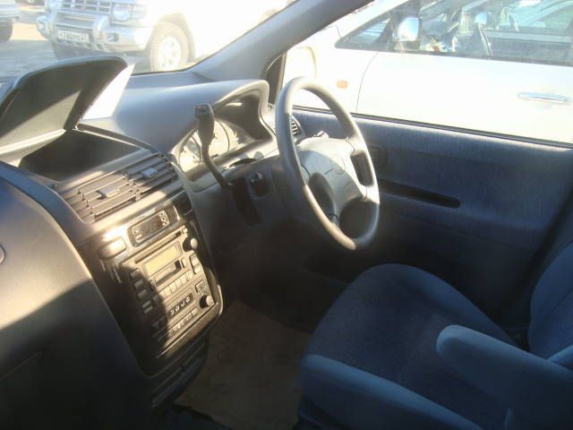 1998 Toyota Ipsum