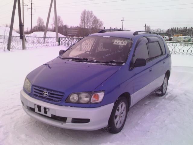 1998 Toyota Ipsum