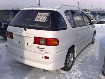 1998 Toyota Ipsum