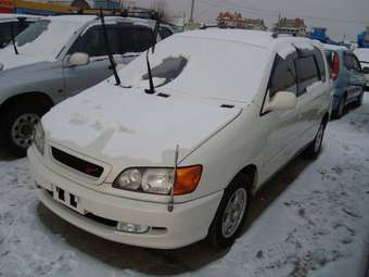 1998 Toyota Ipsum