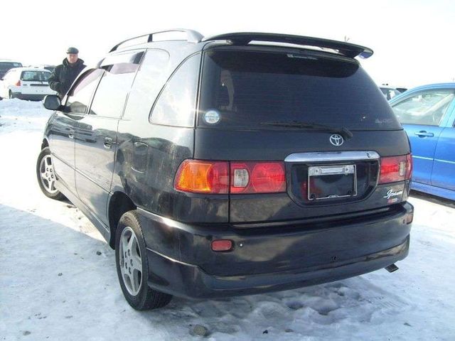 1998 Toyota Ipsum