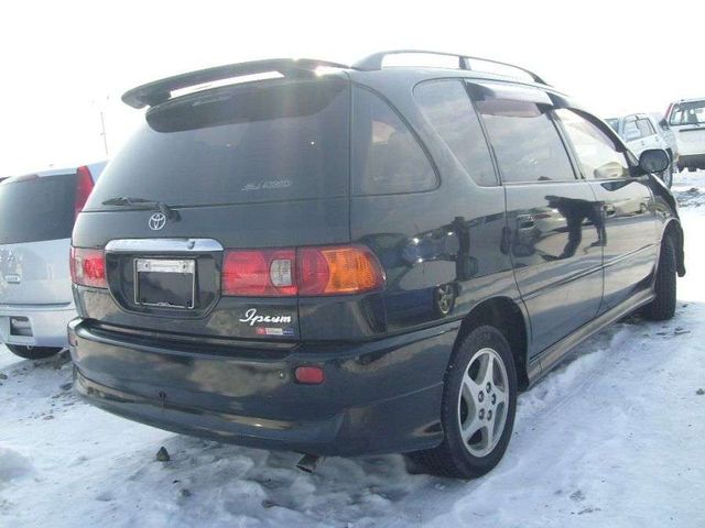 1998 Toyota Ipsum