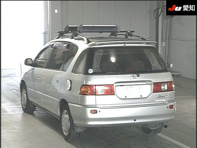 1998 Toyota Ipsum