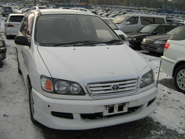 1998 Toyota Ipsum