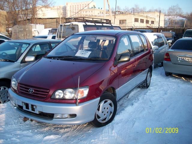 1998 Toyota Ipsum