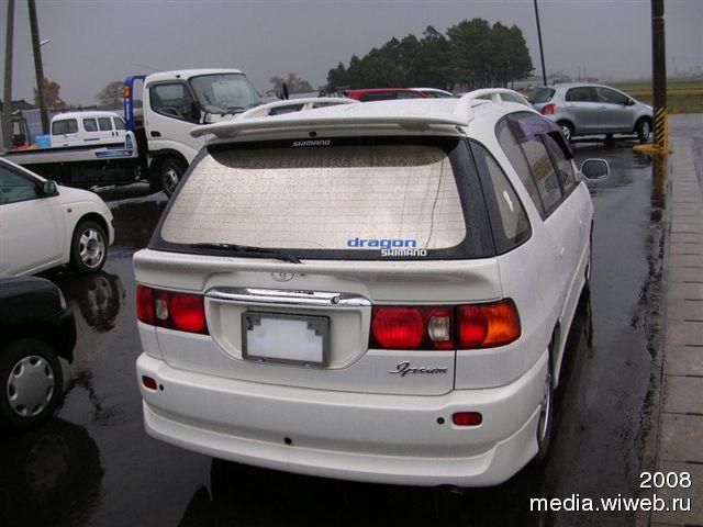 1998 Toyota Ipsum