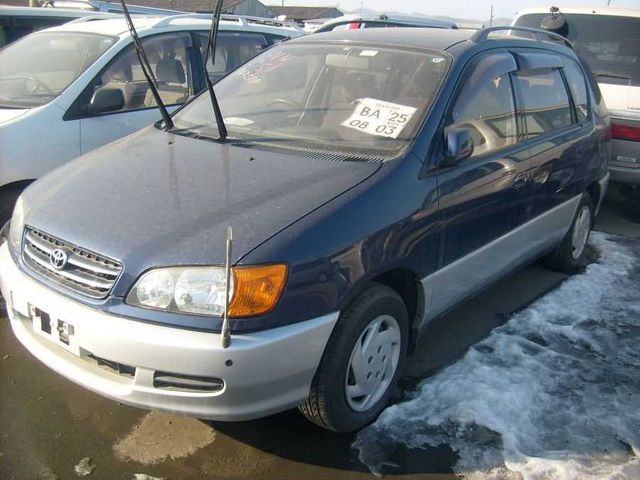 1998 Toyota Ipsum