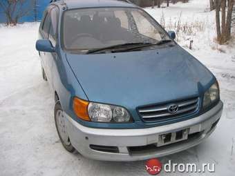 1998 Toyota Ipsum