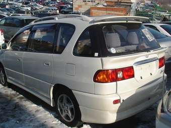 1998 Toyota Ipsum