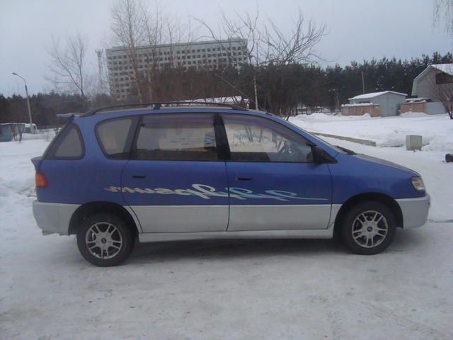 1998 Toyota Ipsum