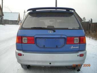 Toyota Ipsum