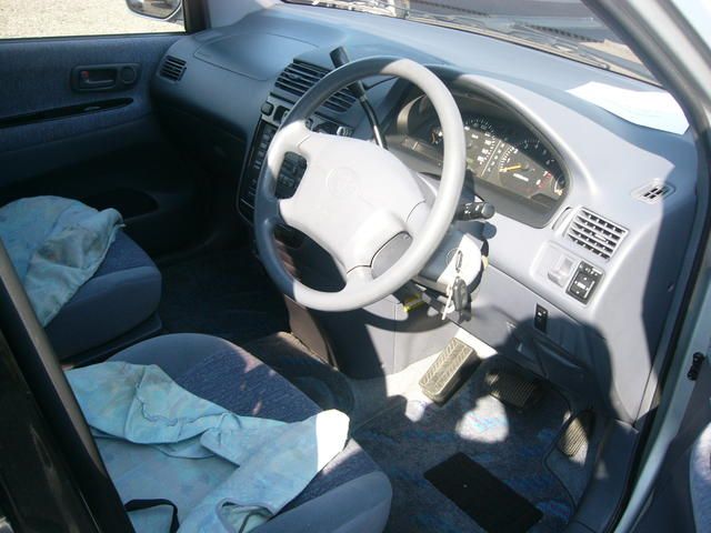 1998 Toyota Ipsum