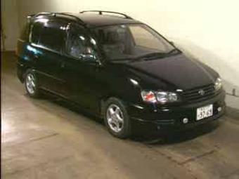 1998 Toyota Ipsum