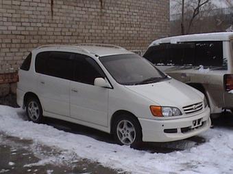 1998 Toyota Ipsum