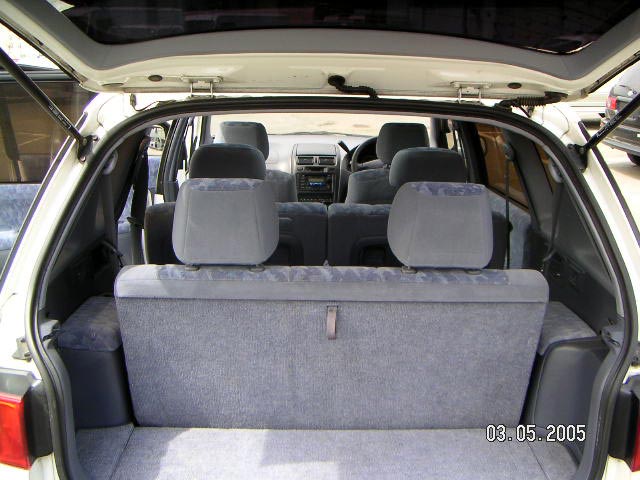 1998 Toyota Ipsum Pics