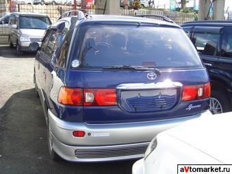 1998 Toyota Ipsum Images