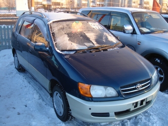 1998 Toyota Ipsum