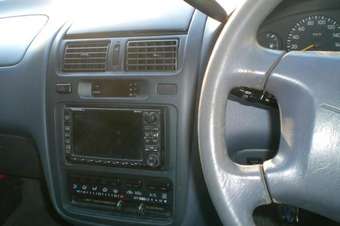 1998 Toyota Ipsum Pictures