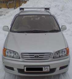 1998 Toyota Ipsum Pics