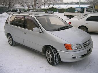 1999 Toyota Ipsum