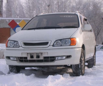 1999 Toyota Ipsum