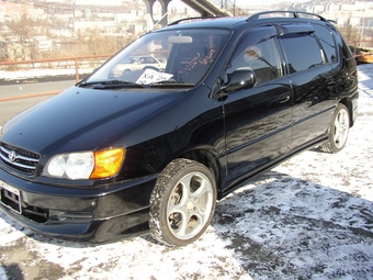 1999 Toyota Ipsum