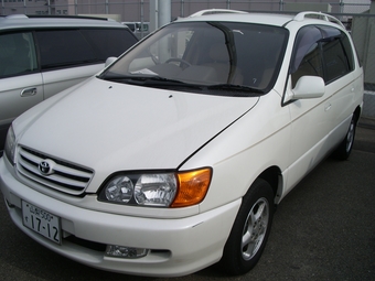 1999 Toyota Ipsum