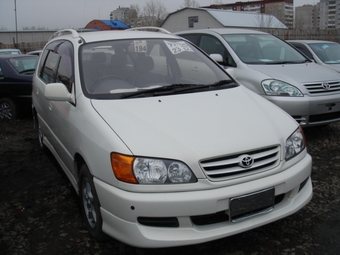 1999 Toyota Ipsum