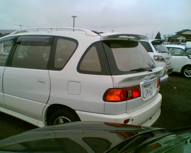 1999 Toyota Ipsum