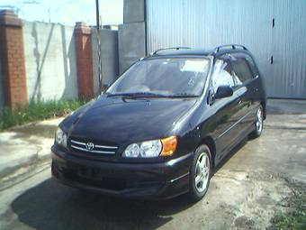 Toyota Ipsum