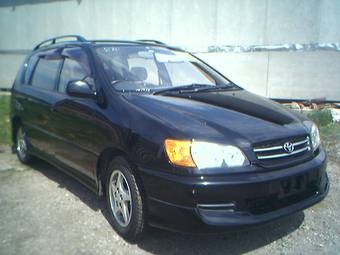 Toyota Ipsum