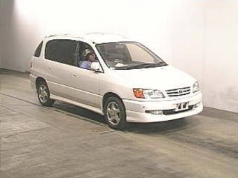 1999 Toyota Ipsum