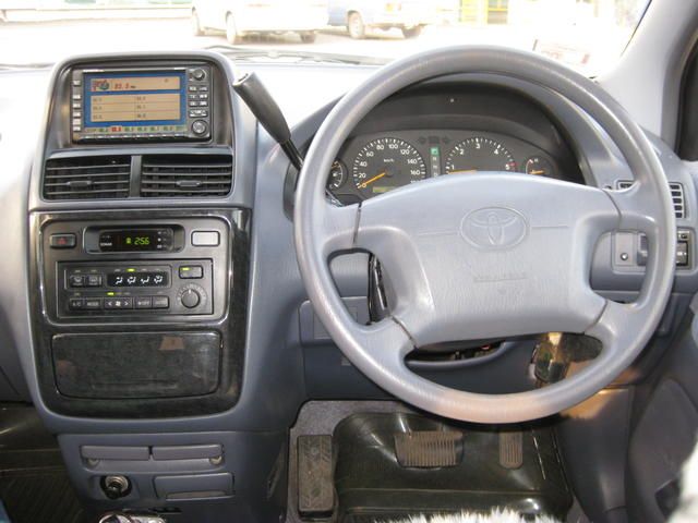 1999 Toyota Ipsum