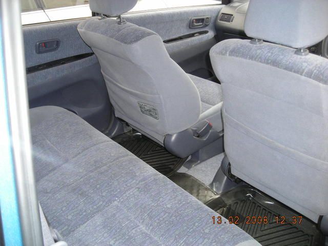 1999 Toyota Ipsum