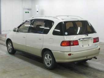 Toyota Ipsum